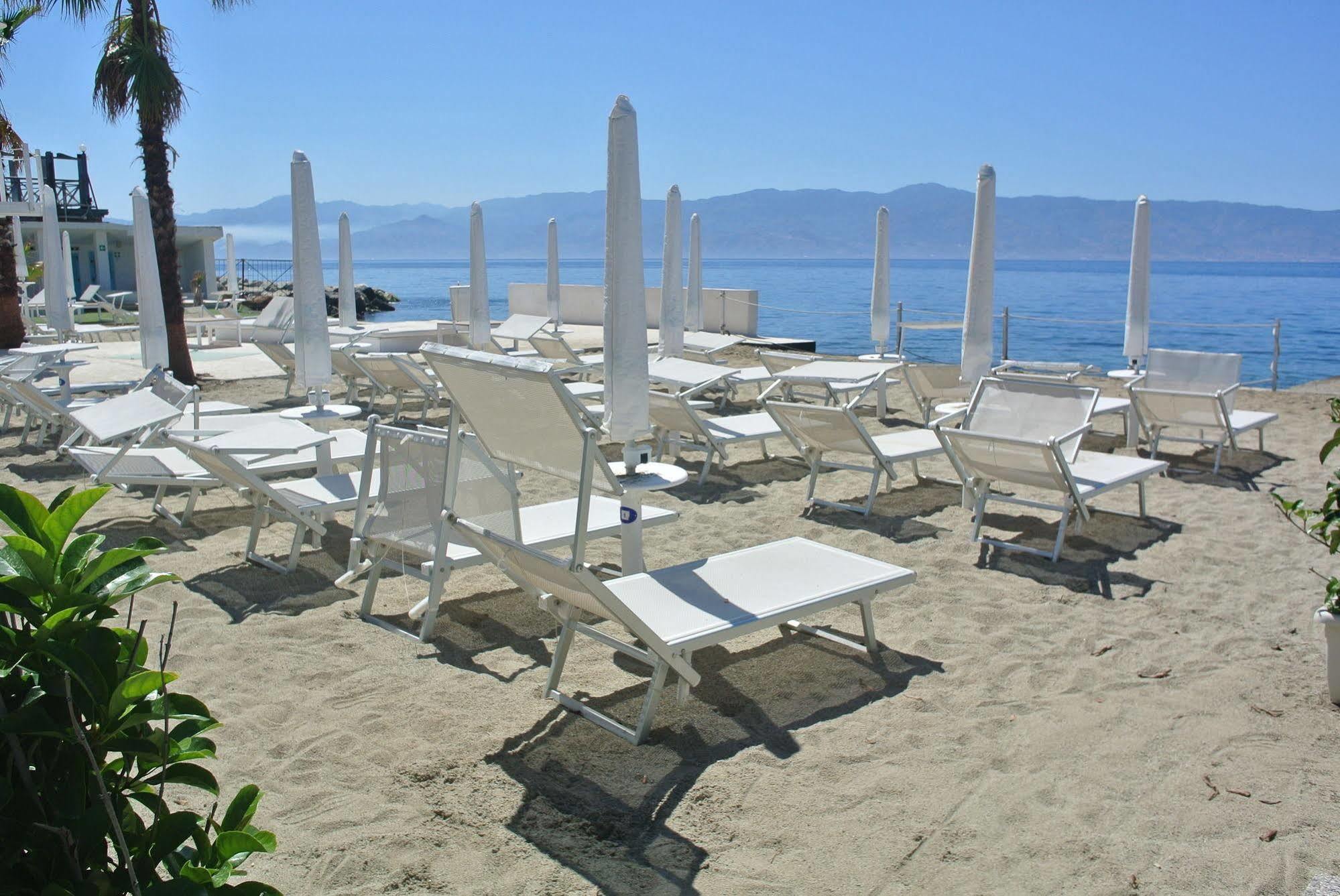 B&B Pellicano Guest House Reggio di Calabria Luaran gambar